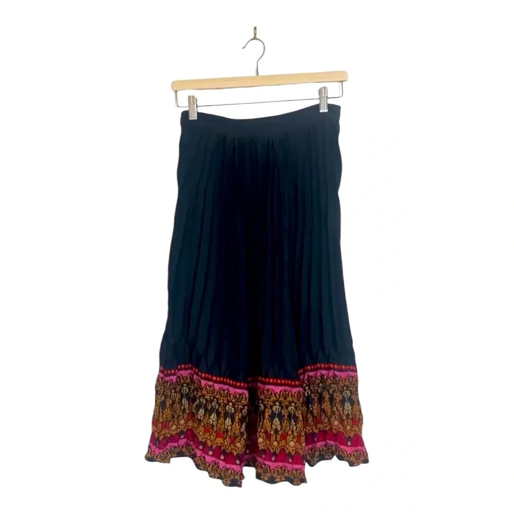 Farm Rio Anthropologie Bohemian Midi Black Pleated Skirt Multicolour Hem Size M - Picture 1 of 17